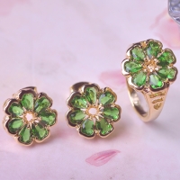 0203103255 Classic Alooy  Crystal  Earrings 2 Colores