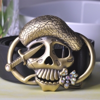0210100192 Fashion Alloy Stoving varnish Crystal Sedan car Keychains  Bag Buckles 3 Color