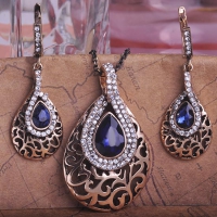7102300020 Copper Zircon  Lustre Statement Rings 2 Colores