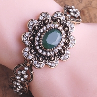 1602300015 Copper Rhinestone Flower Lustre Statement Rings 1 Colour